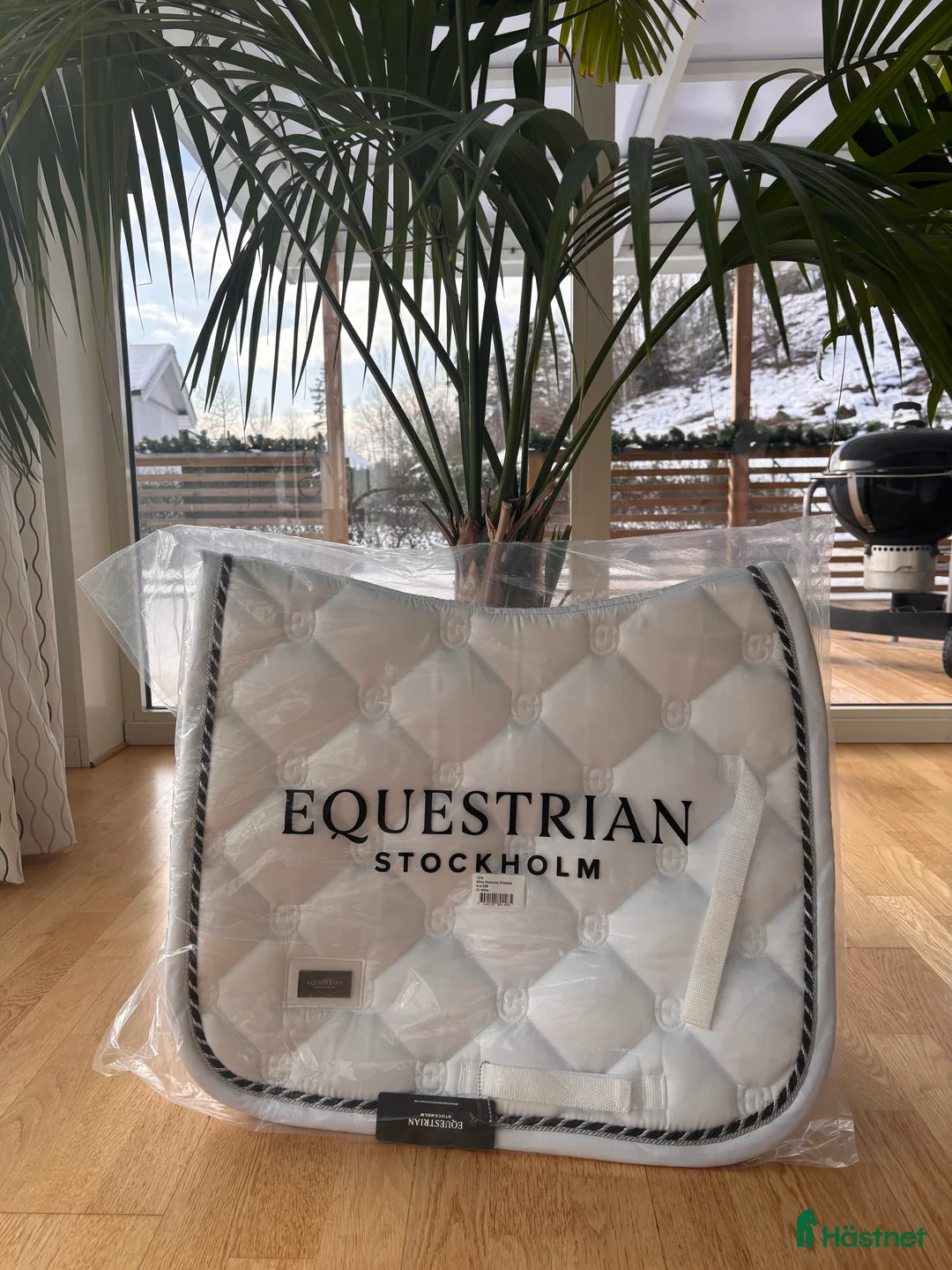 Schabrak & Vojlockar hästutrustning till salu: ES White Perfection - Annons 1