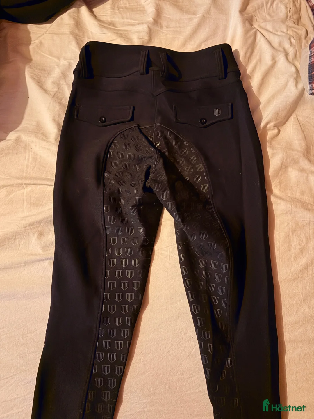 Ridbyxor ryttarutrustning till salu: Svarta Maya Delorez compression breeches strl XS i Stockholm - Annons 3