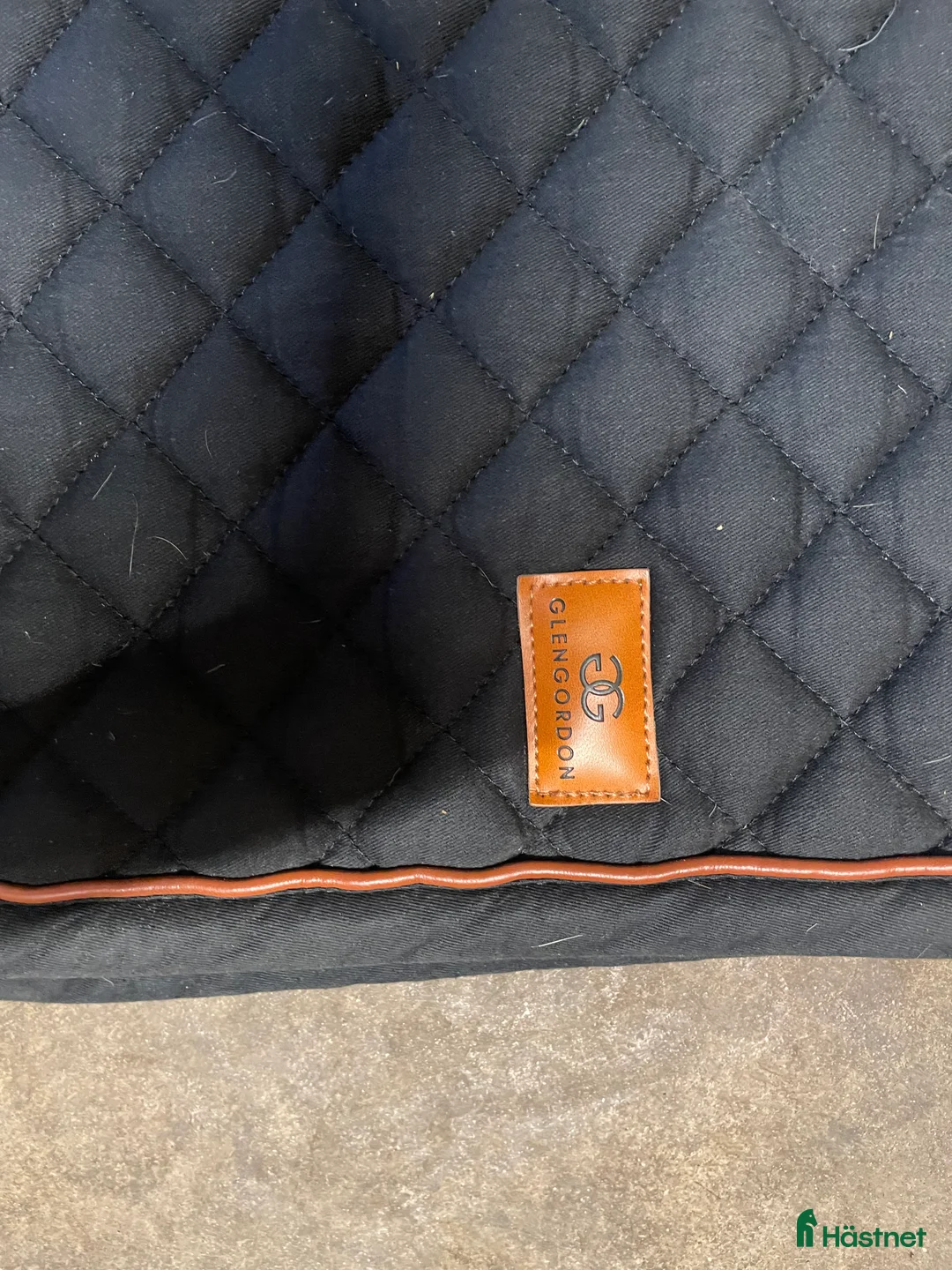 Schabrak & Vojlockar hästutrustning till salu: GlenGordon schabrak  - Annons 2