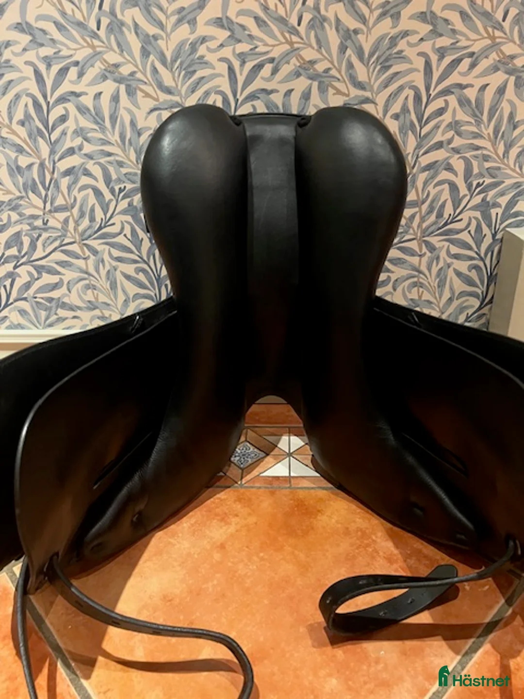 Sadlar hästutrustning till salu: Prestige Inspire Dressyrsadel 16/34 i Veddige - Annons 2