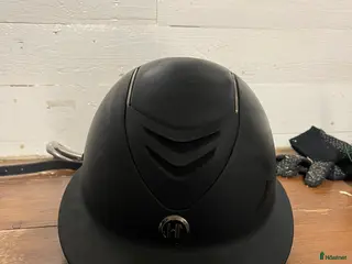 Hjälmar ryttarutrustning till salu: MIPS oneK hjälm i Umeå - Annons 2