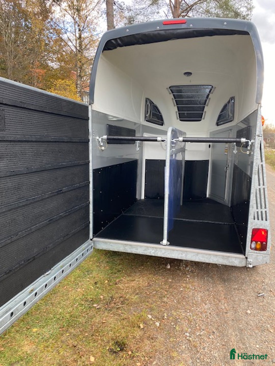 Hästtransporter  fordon & transport till salu: Hästtransport Clear round  i Kinnarumma - Annons 3