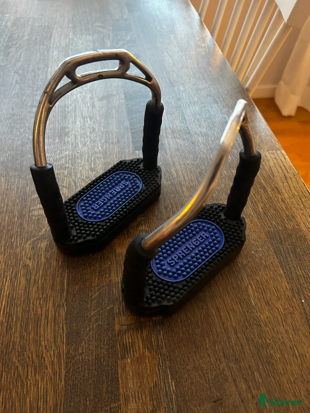 Stigbyglar hästutrustning till salu: Sprenger Bow Balance i Norrköping - Annons 1