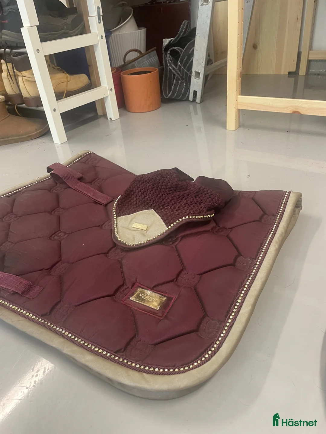 Schabrak & Vojlockar hästutrustning till salu: Equestrian Stockholm Schabrak - Annons 2