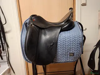 Sadlar hästutrustning Albion SLK - Annons 1