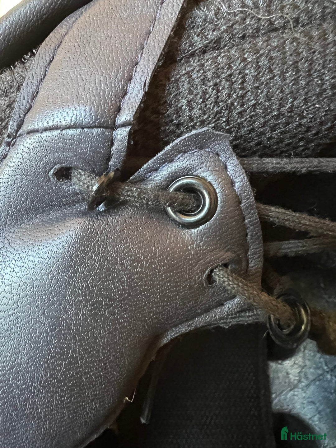 Hjälmar ryttarutrustning till salu: Charles owen i Ängelholm - Annons 5