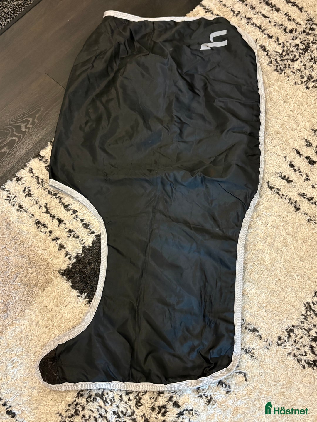 Täcken hästutrustning till salu: Täcken - Amigo, Trinity, Fairfield mm i Åby - Annons 9