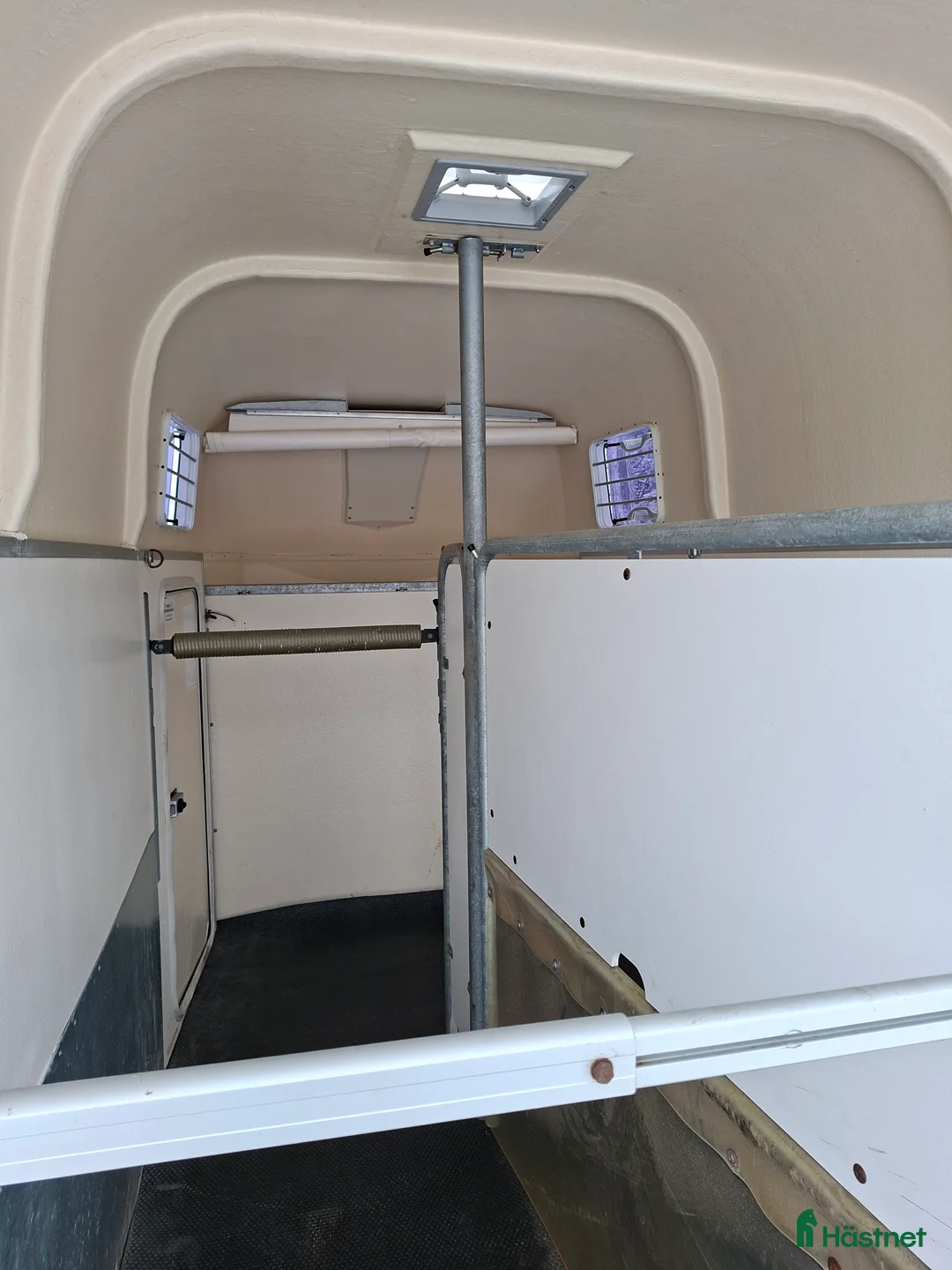 Hästtransporter  fordon & transport till salu: Hästtransport Thule Premium - Annons 11