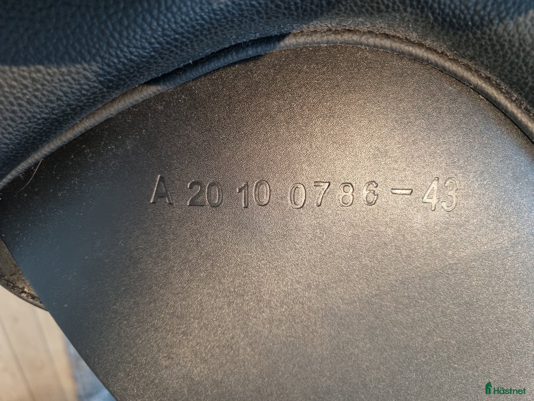 Sadlar hästutrustning till salu: Dressyrsadel  i Limhamn - Annons 5