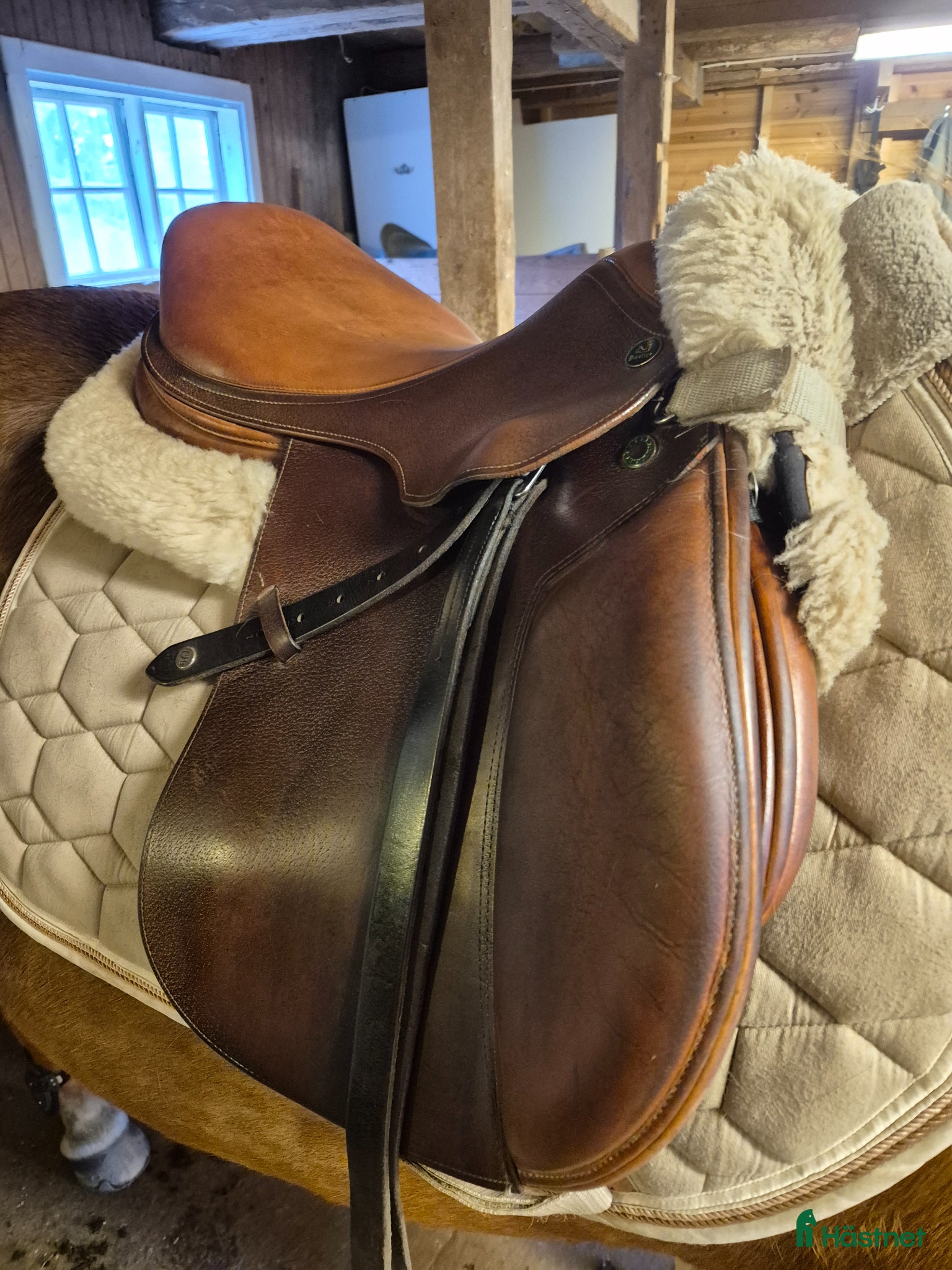 Sadlar hästutrustning Prestige Paris 17" - Annons 1