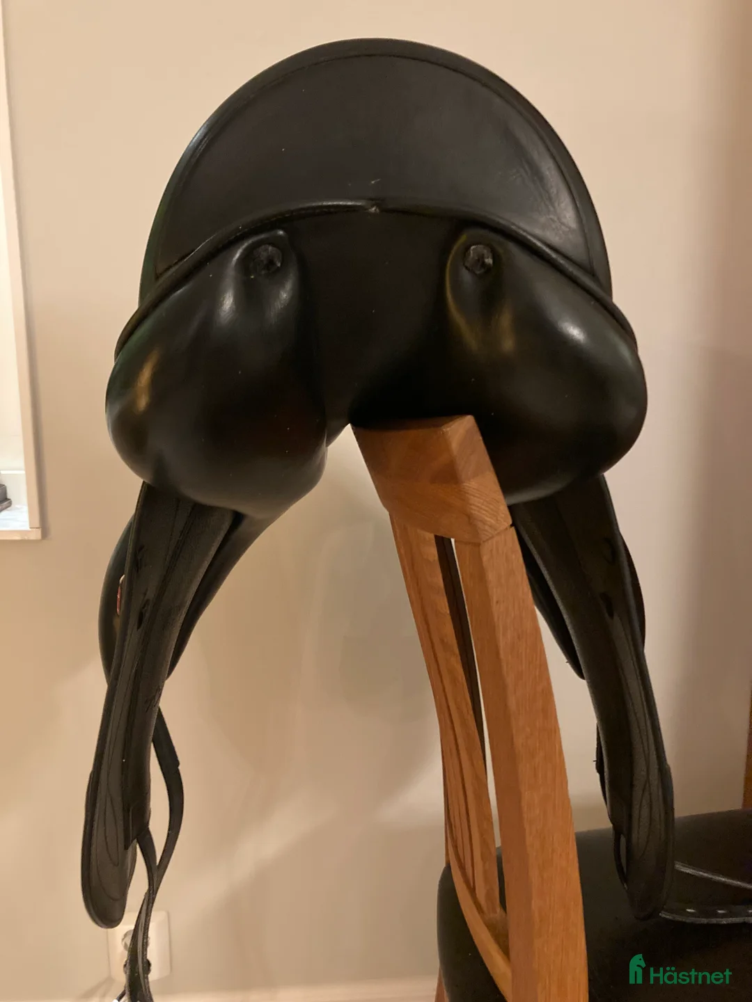 Sadlar hästutrustning till salu: Equipe olympia dressyr i Uppsala - Annons 3