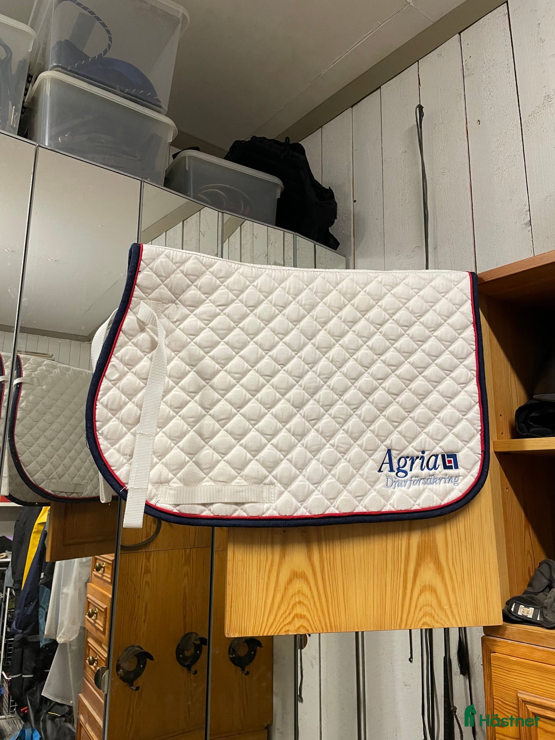 Schabrak & Vojlockar hästutrustning till salu: Säljer schabrak storlek ponny i Norrtälje - Annons 3