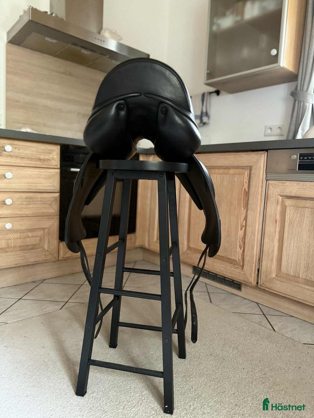 Sadlar hästutrustning till salu: EQUIPE OLYMPIA Dressyrsadel i Nybrostrand - Annons 4