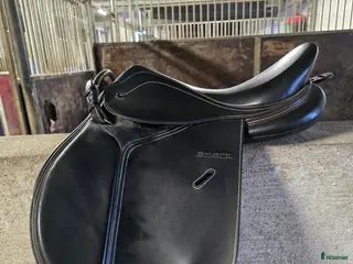 Sadlar hästutrustning Lippo Smart - Sadel för de minsta ryttarna i Trelleborg - Annons 1