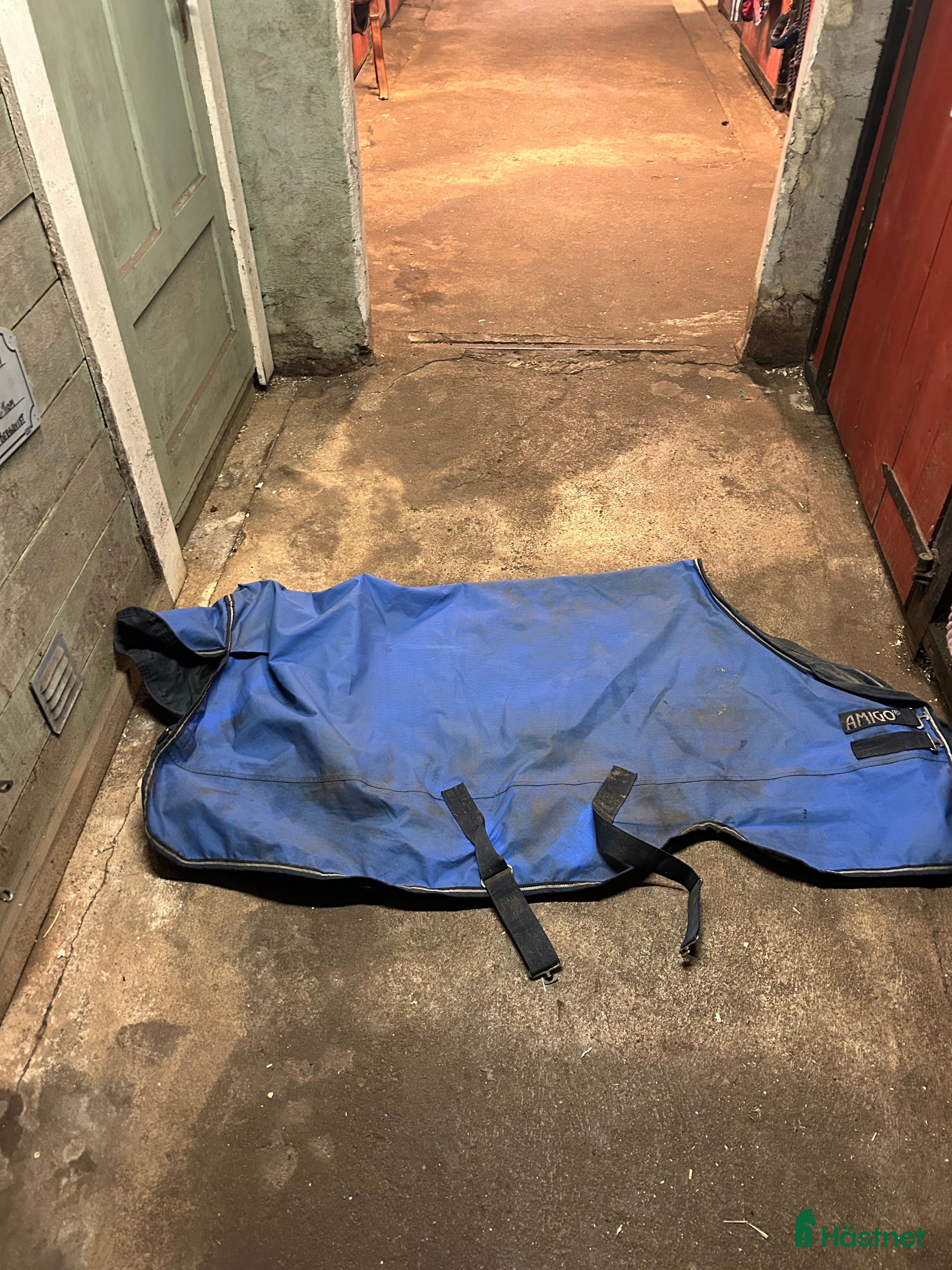 Täcken hästutrustning Regntäcke i Vittaryd - Annons 1