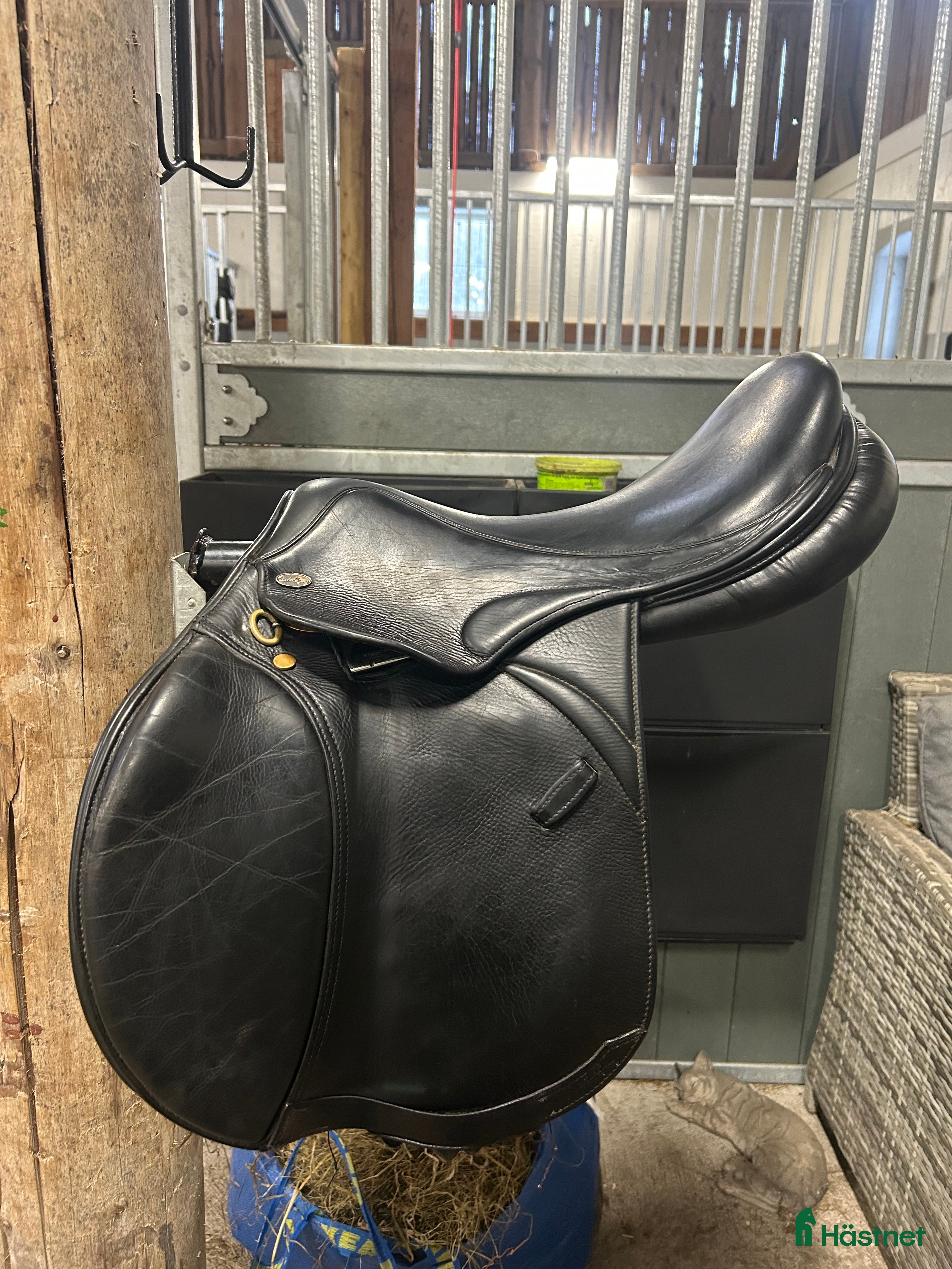 Sadlar hästutrustning Santa Cruz Hoppsadel i Nyköping - Annons 2