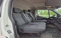 Hästlastbilar  fordon & transport till salu: Stuteri B-kortsbuss I mkt bra skick - Bild 13