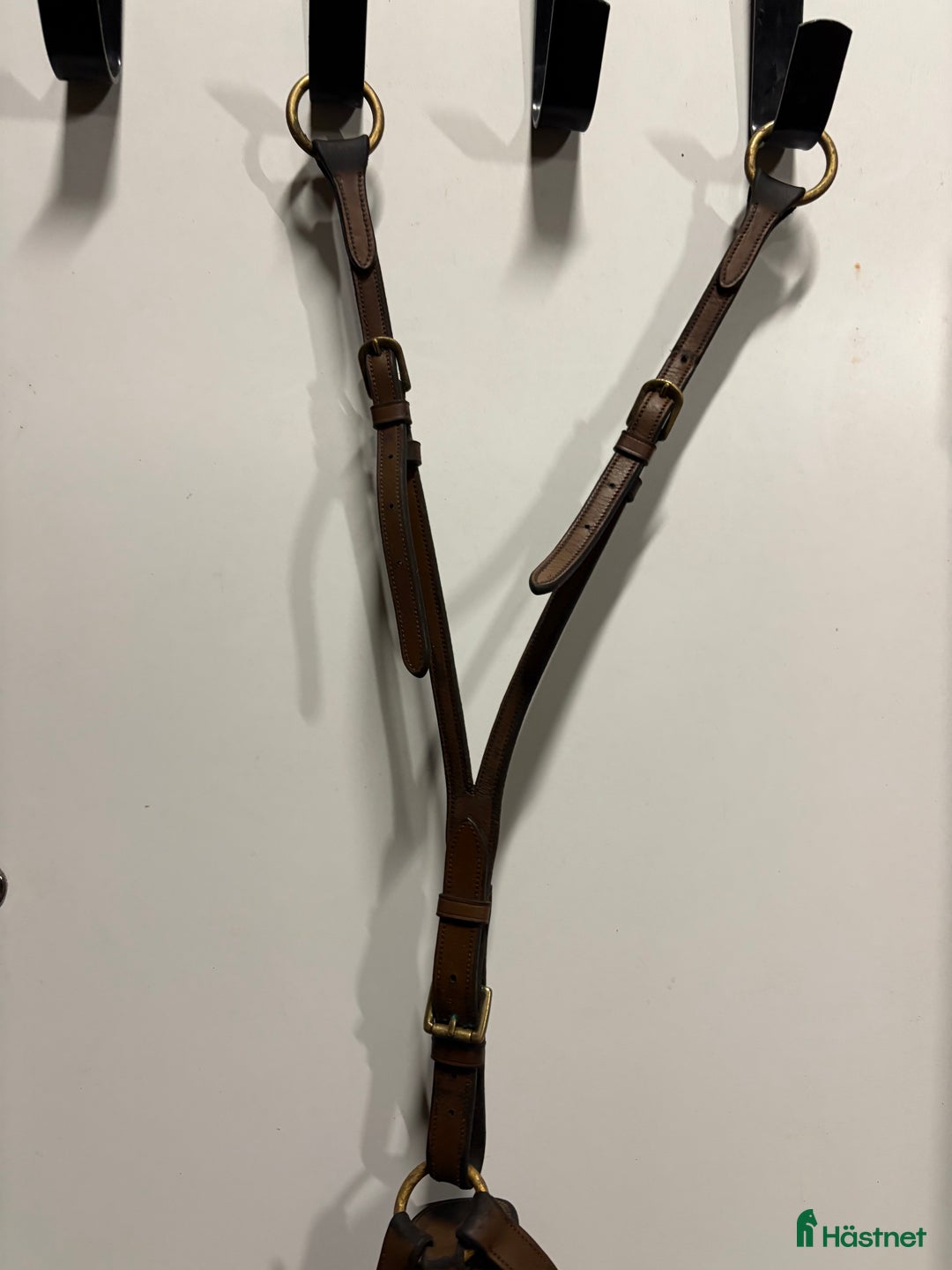Träns hästutrustning till salu: Begagnad Bruno Delgrange förbygel med martingal i Karlstad - Annons 5