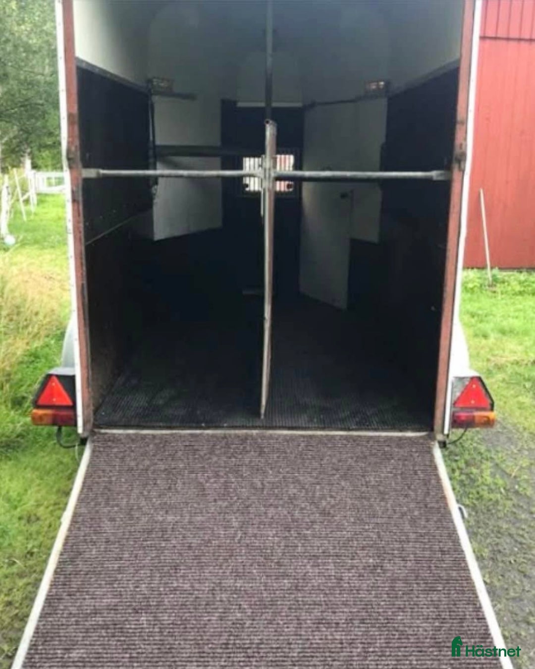 Hästtransporter  fordon & transport till salu: Låg totalvikt med hög lastvikt  i Täby - Annons 7