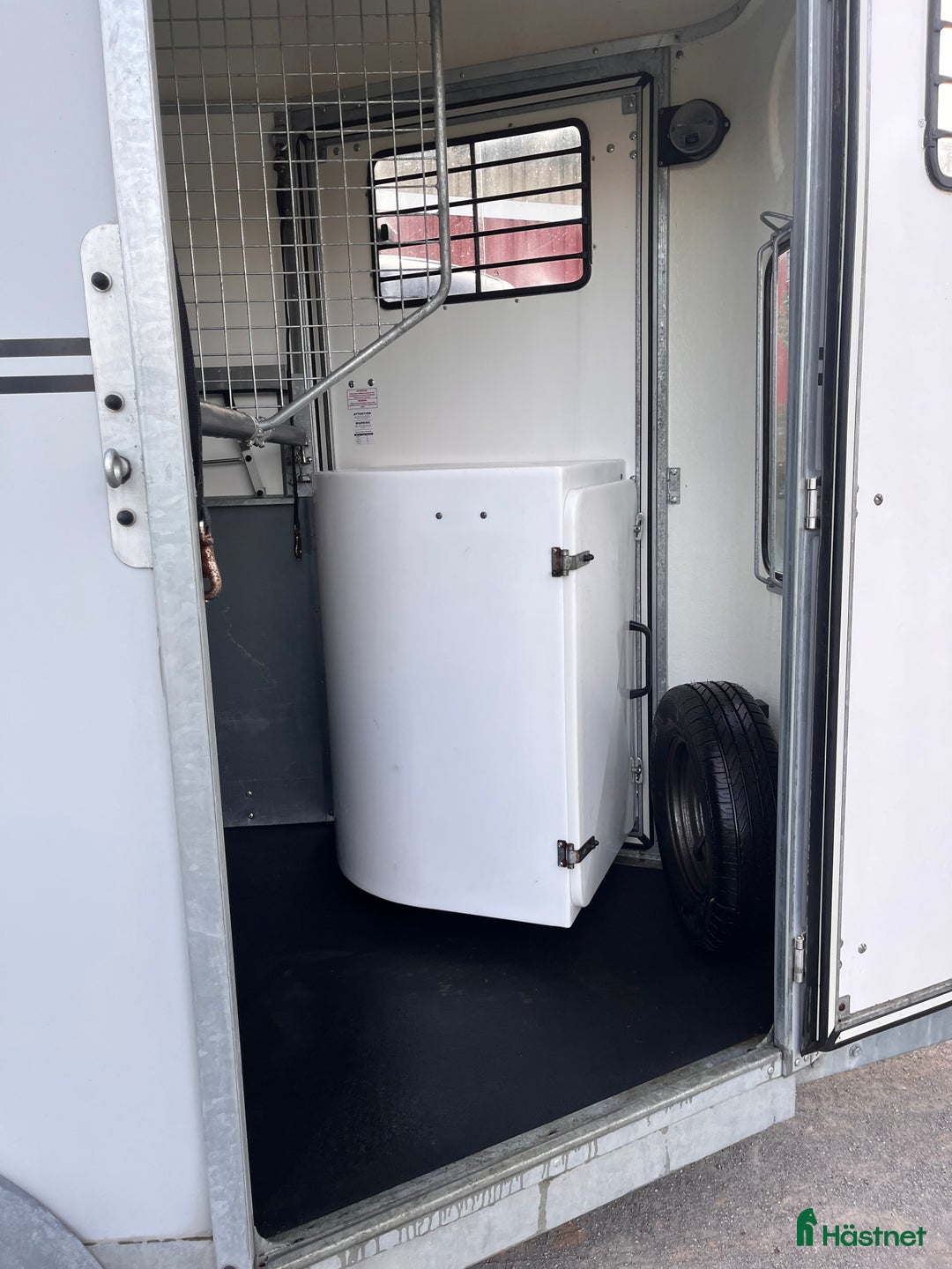 Hästtransporter  fordon & transport till salu: Fautras Provan Premium i Söderby - Annons 4