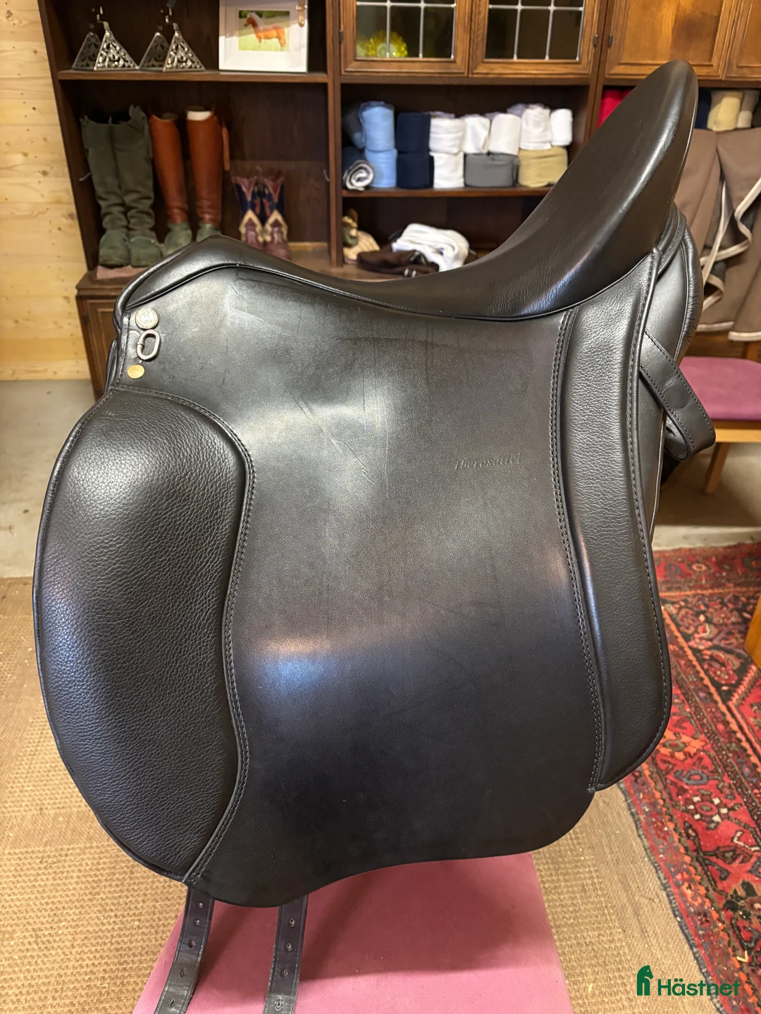 Sadlar hästutrustning till salu: Fantastiskt sadel i Bredared - Annons 1