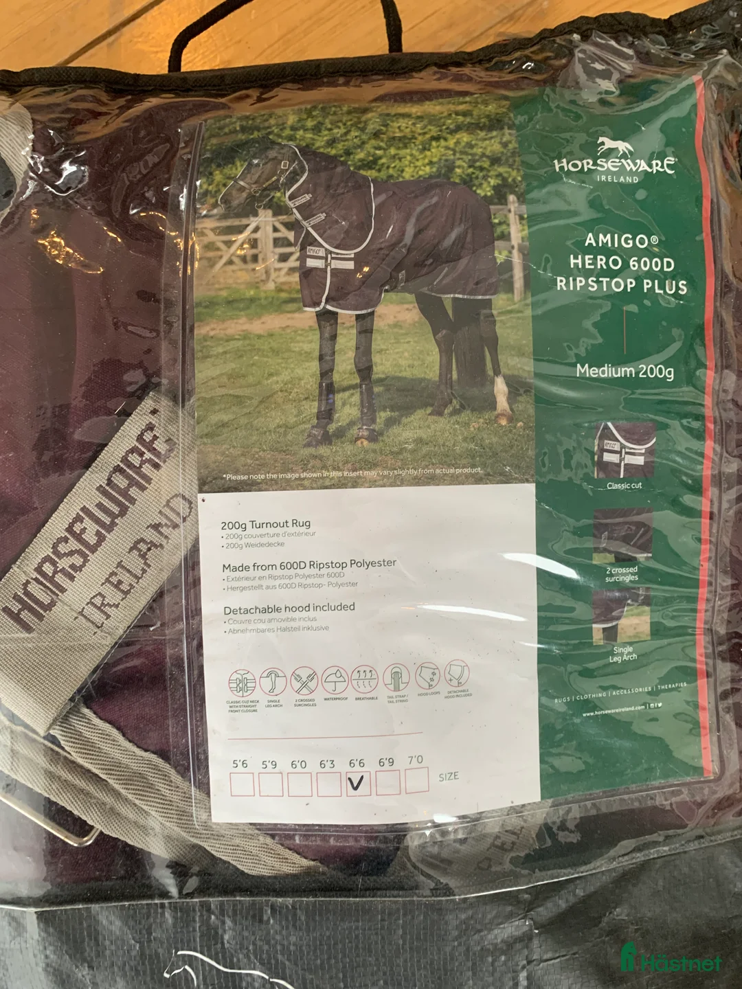 Täcken hästutrustning till salu: 200g Horseware Amigo Hero 145cm 6’6 - Annons 1