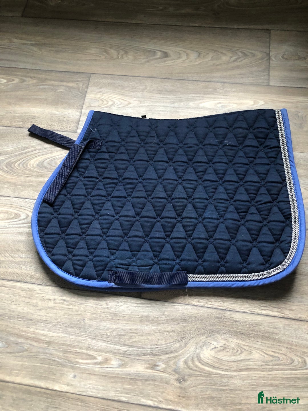 Schabrak & Vojlockar hästutrustning till salu: Oanvänt schabrak  i Östersund - Annons 1