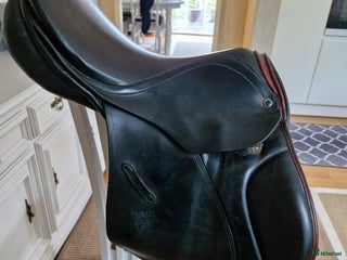 Sadlar hästutrustning till salu: Stübben Juventus i Länghem - Annons 2