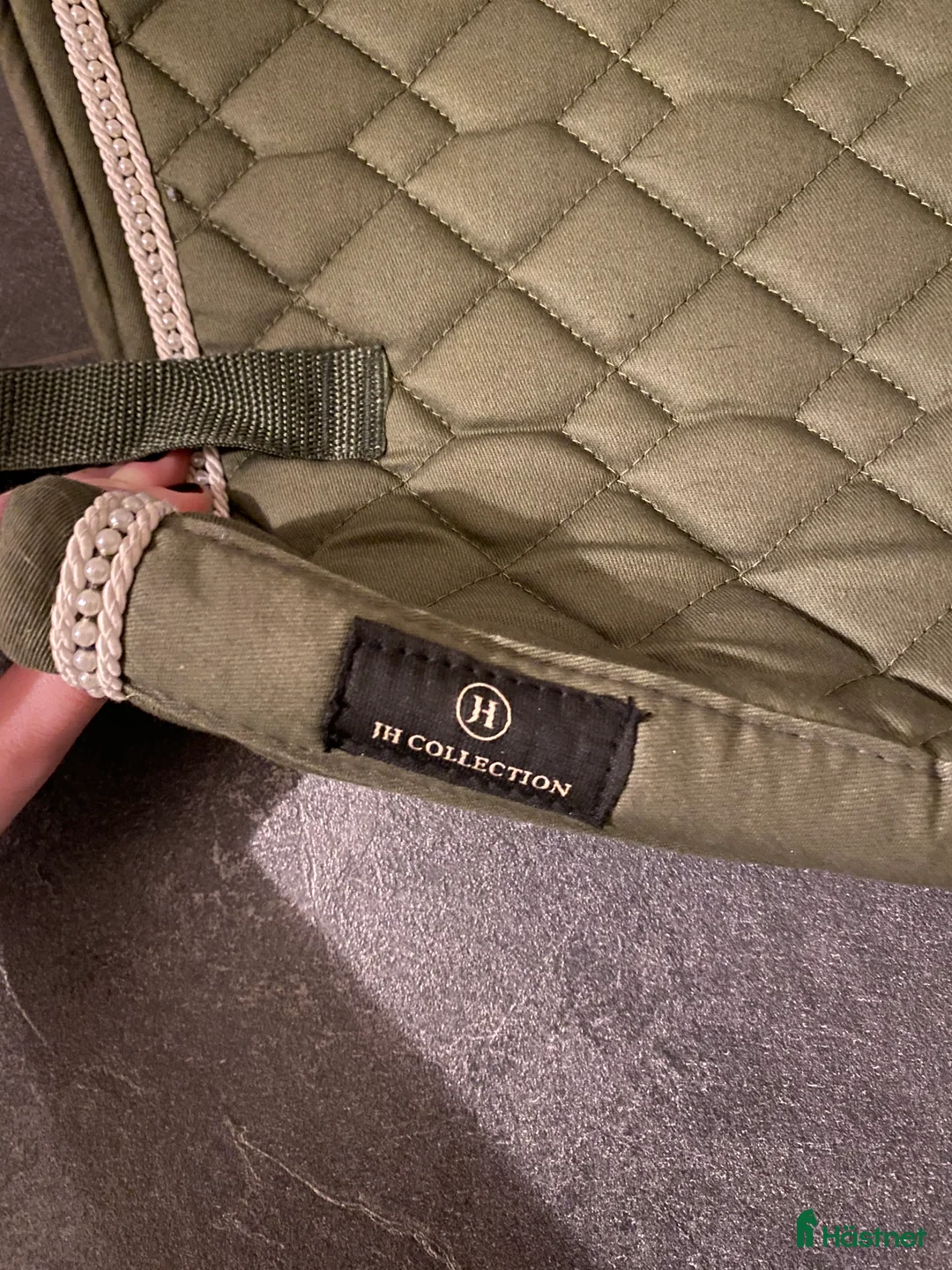 Schabrak & Vojlockar hästutrustning till salu: Fint schabrak från JH collection, hööks - Annons 2