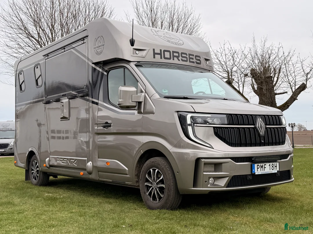 Hästlastbilar  fordon & transport till salu: Renault Master Horsepartner Exclusive - hästbil - Annons 1