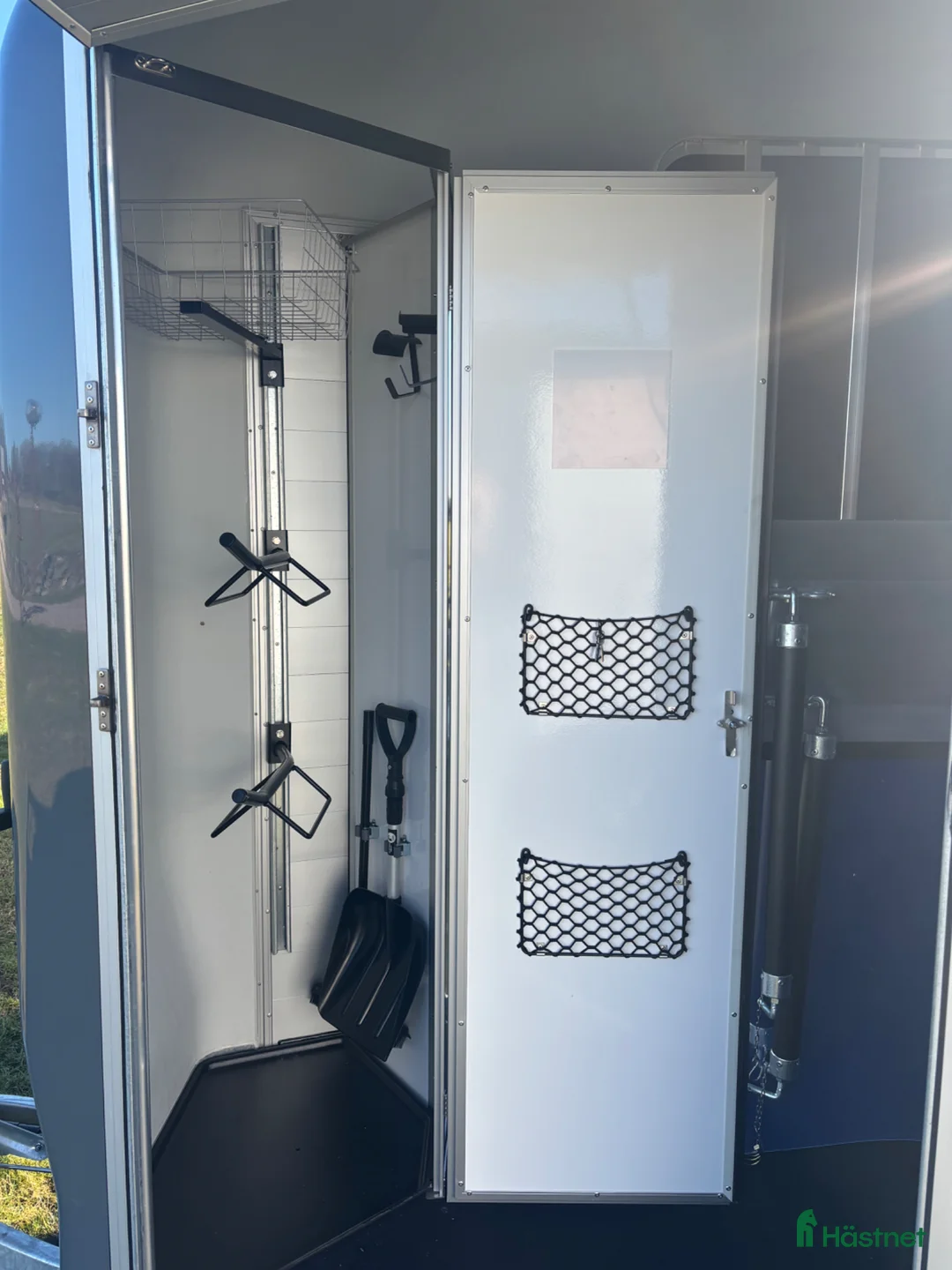 Hästtransporter  fordon & transport till salu: Cheval Touring Country  - Annons 5