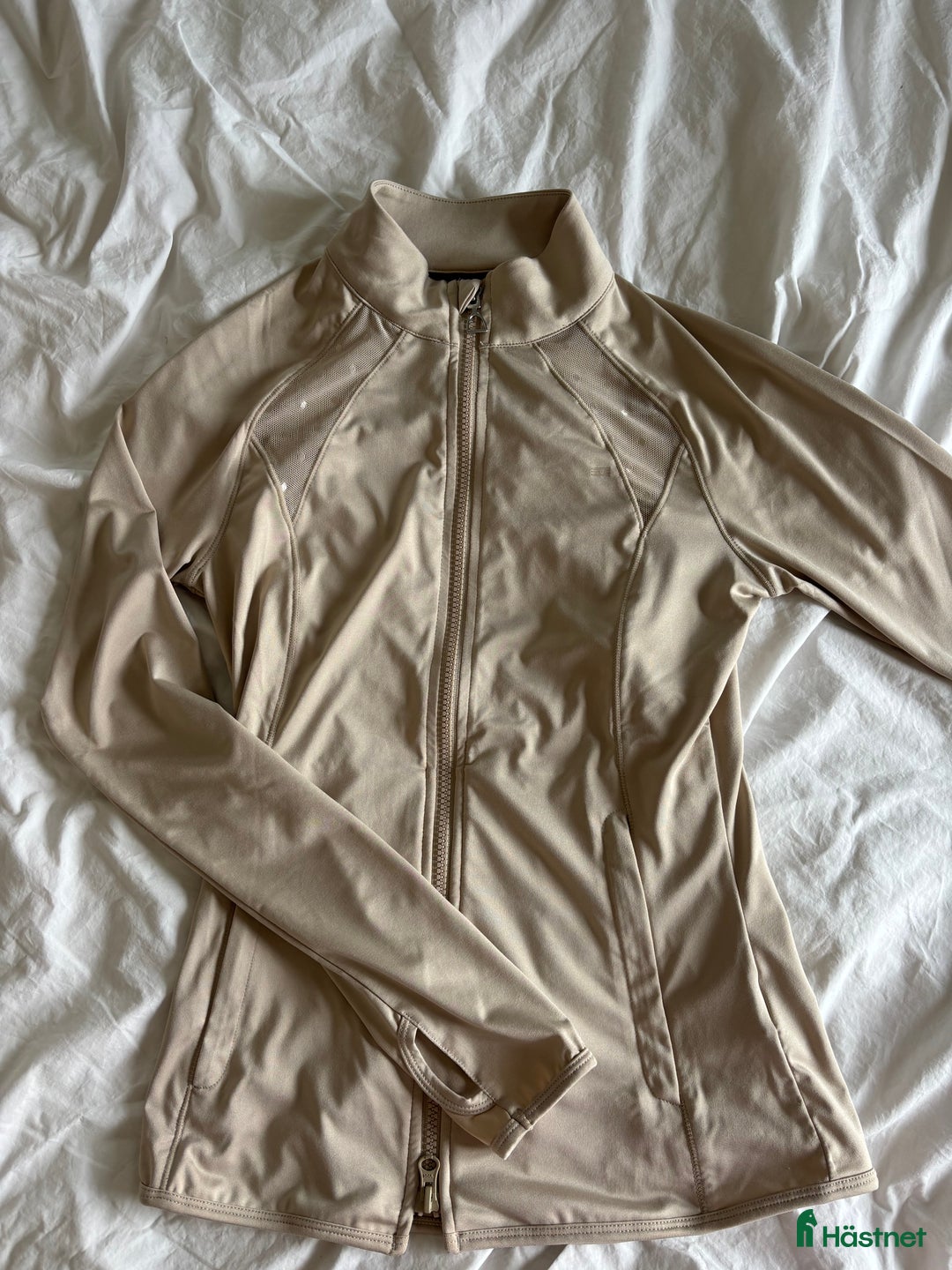 Övrigt Ridkläder ryttarutrustning till salu: Ridtröjor  i Tyresö - Annons 4