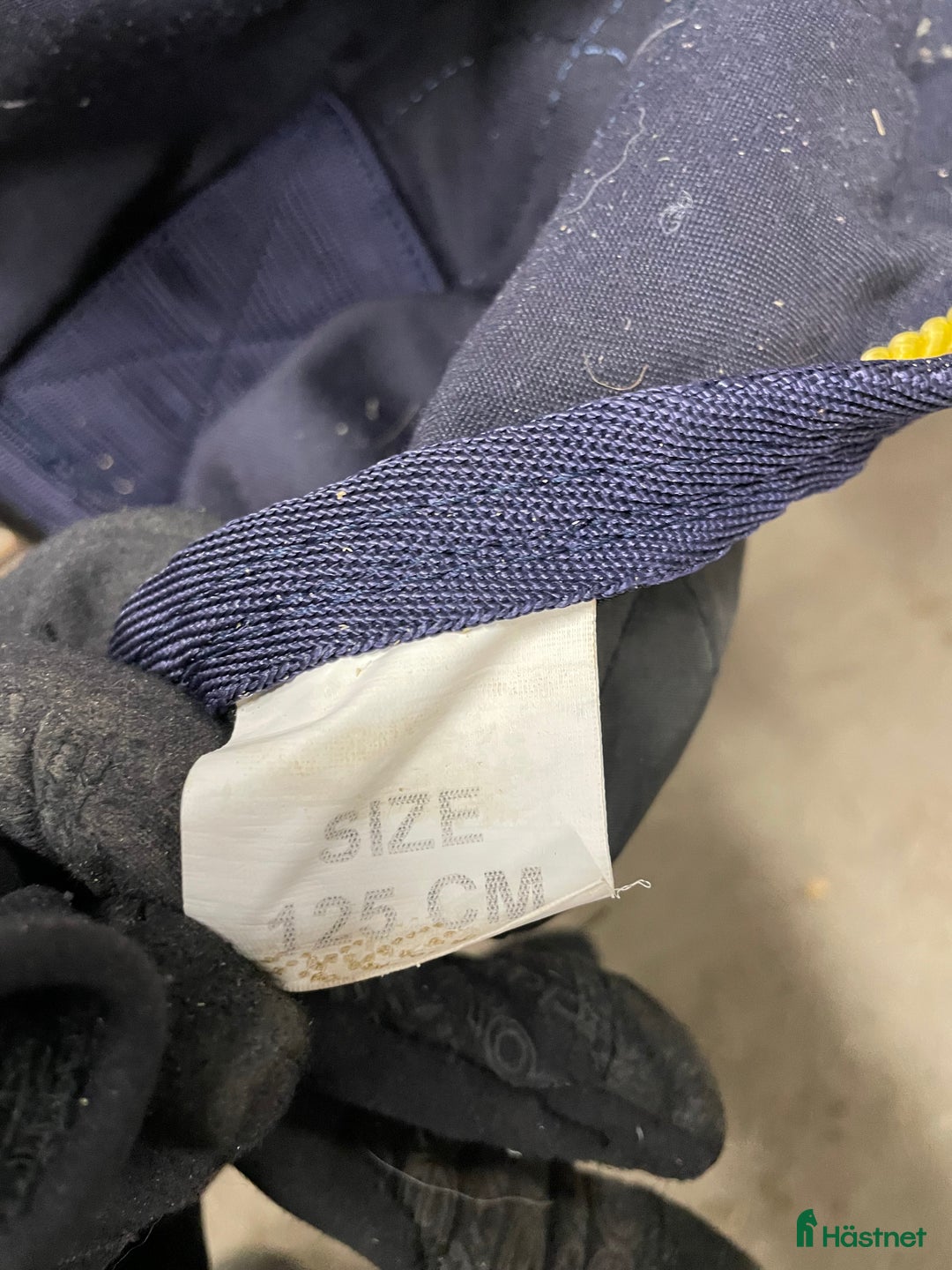 Täcken hästutrustning till salu: Säljer detta Stalltäcke - Annons 2