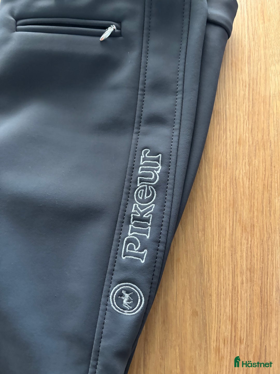 Ridbyxor ryttarutrustning till salu: Nya Pikeur ridbyxor  i Bergsjö - Annons 3