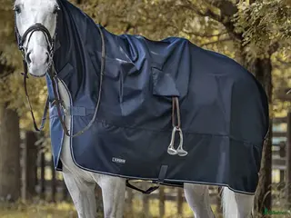 Täcken hästutrustning Ridregntäcke Equiline - Annons 2