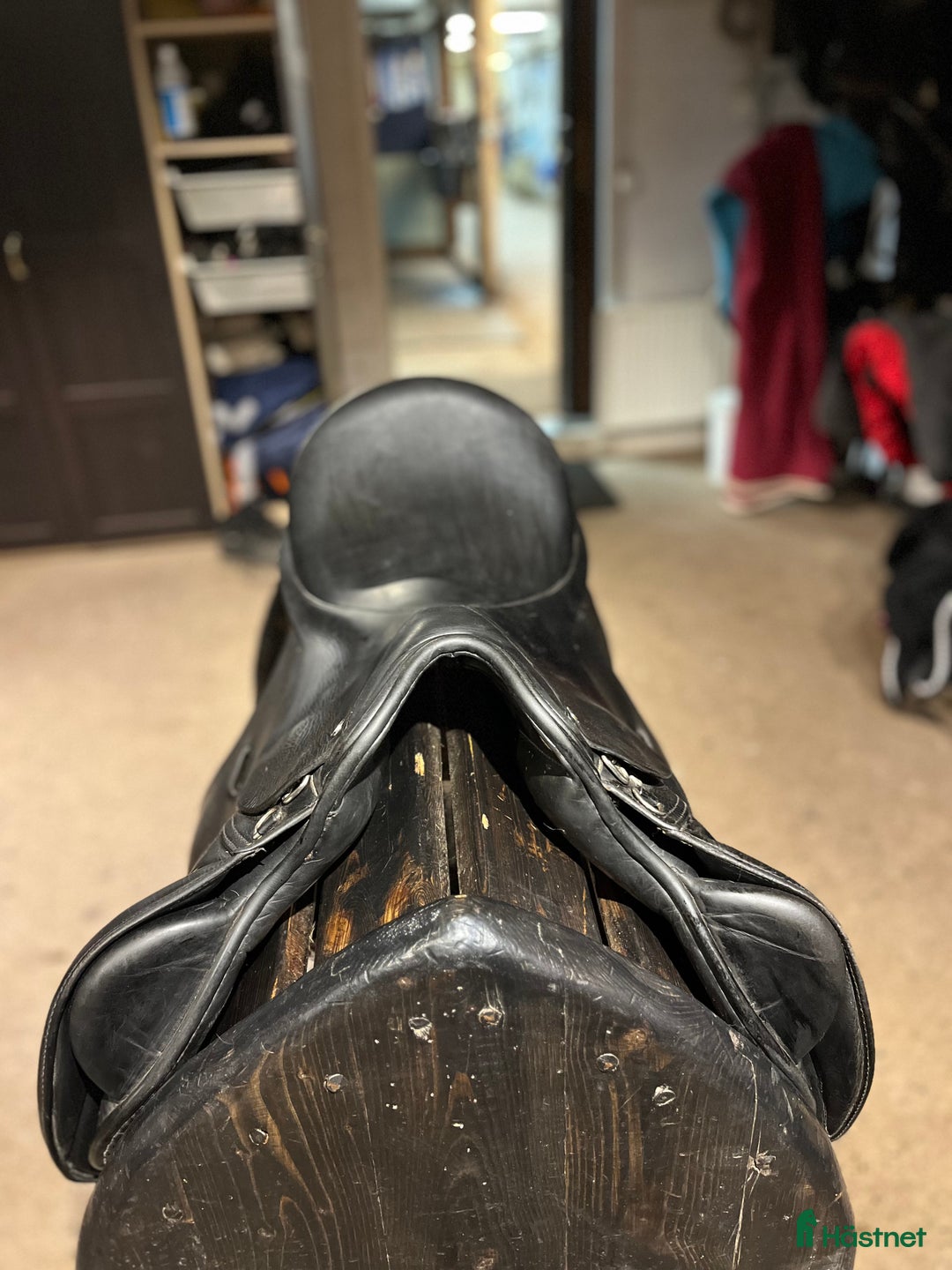 Sadlar hästutrustning till salu: Snygg sadel till salu  i Norrköping - Annons 1