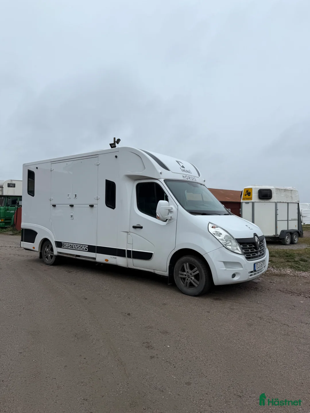 Hästlastbilar  fordon & transport till salu: Theault proteo 5L switch  - Annons 1