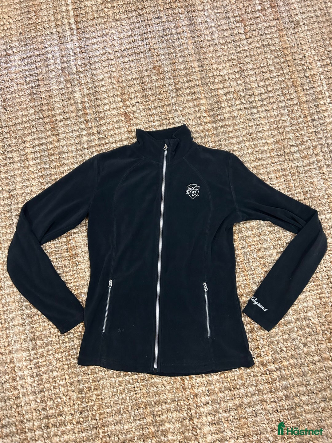 Övrigt Ridkläder ryttarutrustning till salu: Kingsland fleecetröja i Kristianstad - Annons 1