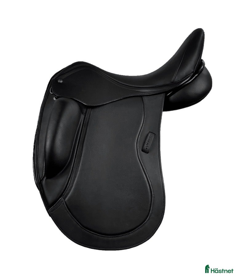 Sadlar hästutrustning Lyxig dressyrsadel - Annons 1