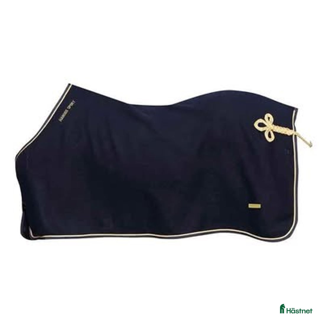 Täcken hästutrustning till salu: Ylletäcke NYA i Ockelbo - Annons 1