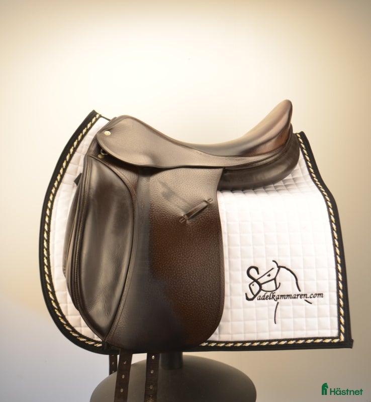 Sadlar hästutrustning till salu: Röösli Classic Pilatus i Sparsör - Annons 6