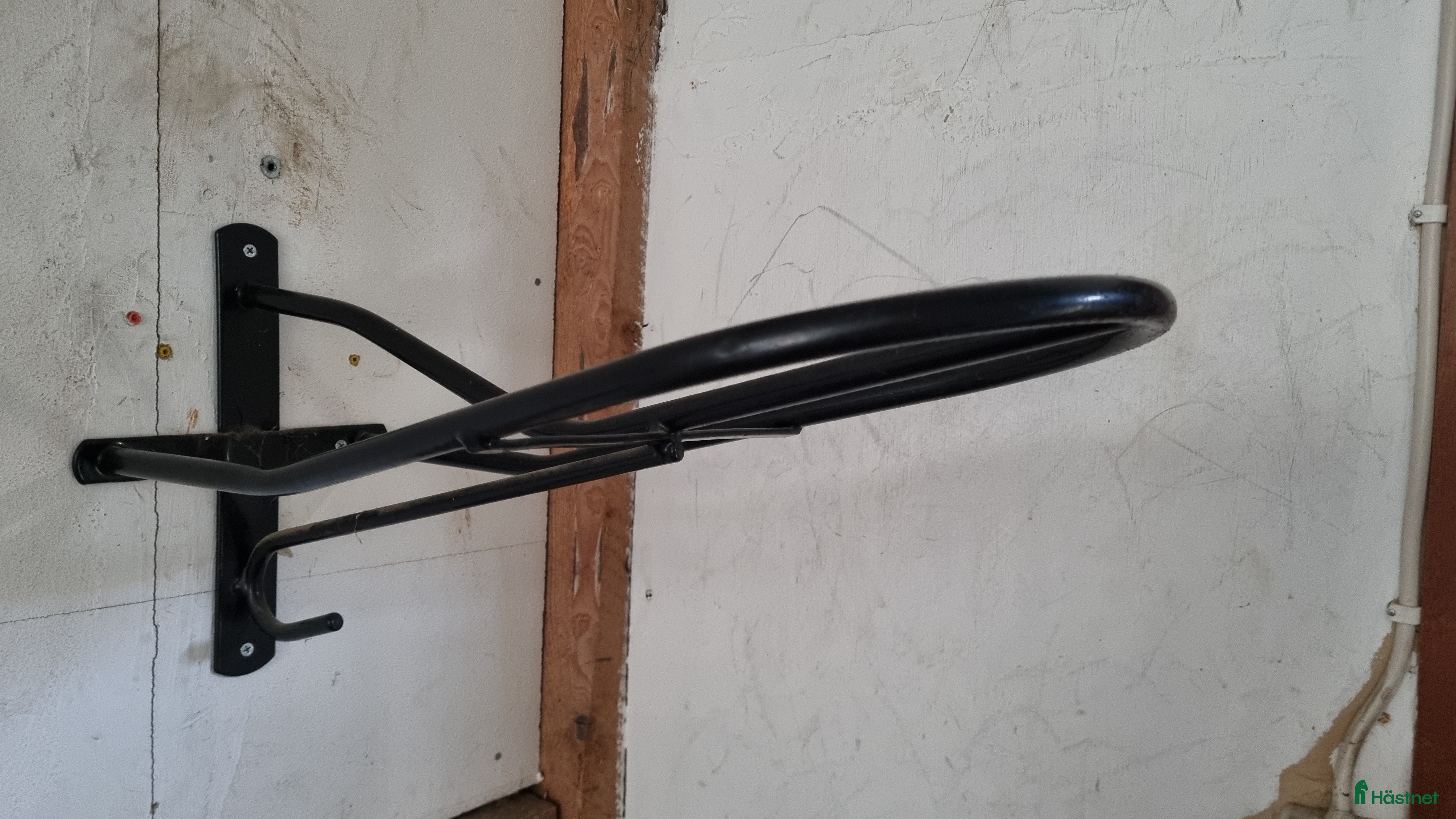 Stallinredning, stängsel & gård övrig utrustning till salu: Sadelhängare  i Härryda - Annons 4