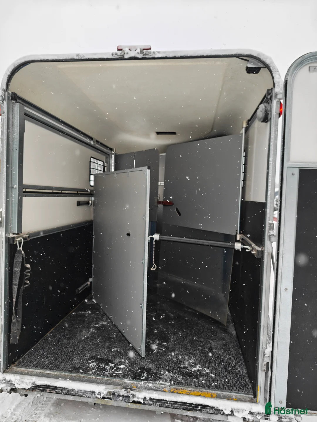 Hästtransporter  fordon & transport till salu: Fransk premium transport Fautras Oblic+2 i Kumla - Annons 7