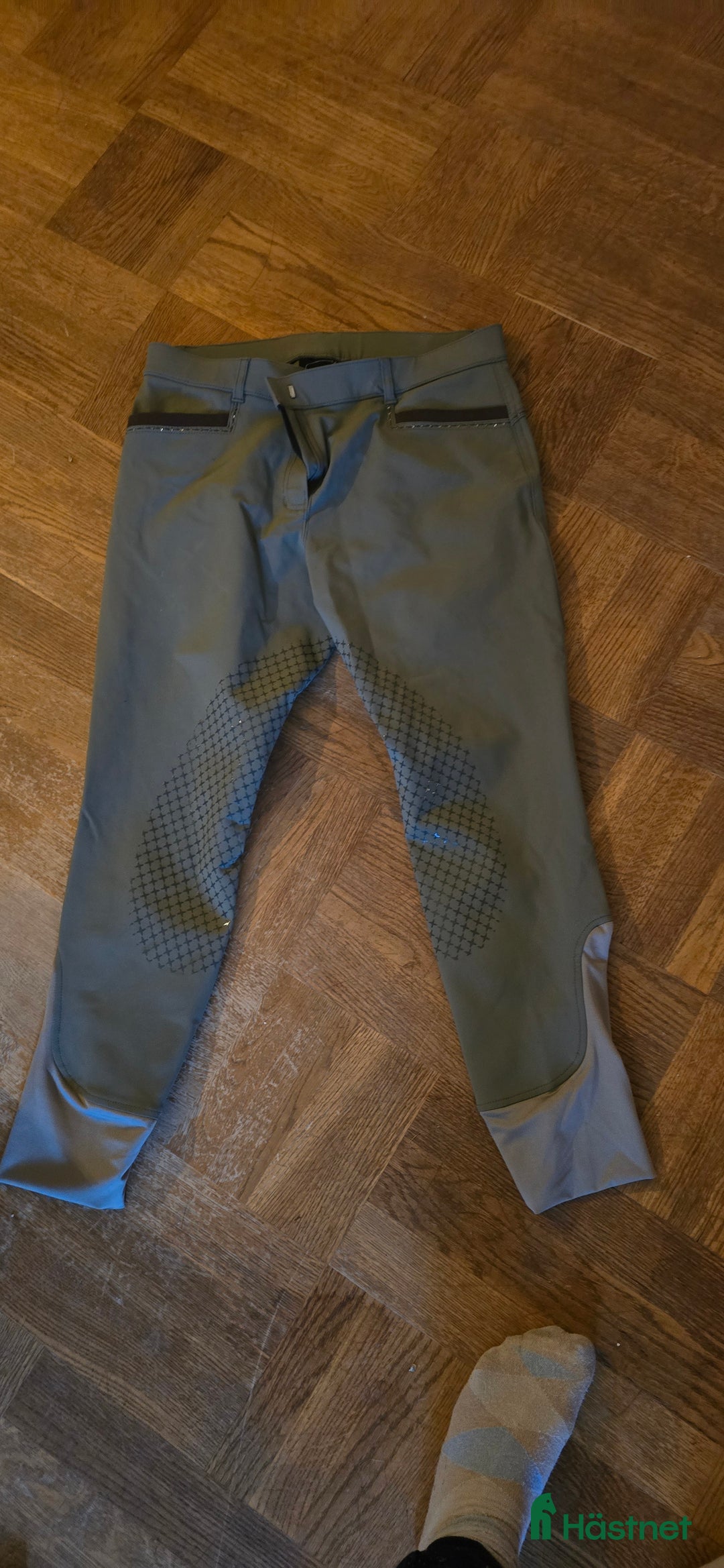 Ridbyxor ryttarutrustning till salu: Olika ridbyxor  i Malmköping - Annons 7