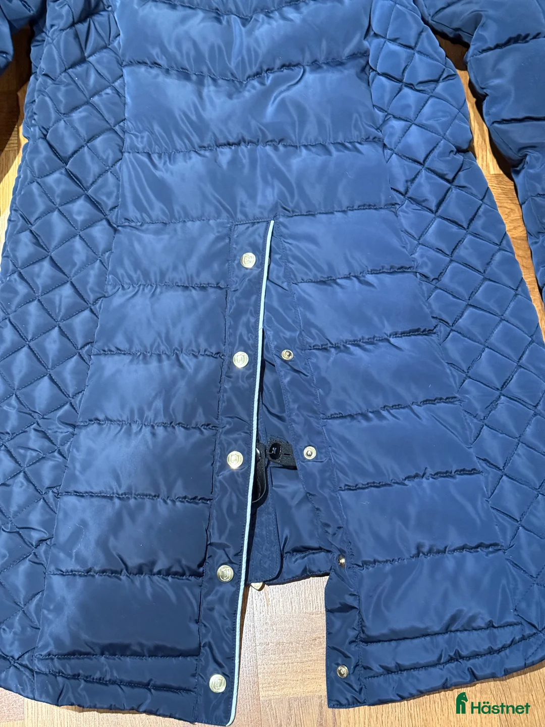 Jackor & Kavajer ryttarutrustning till salu: Varm ridkappa med lyxig känsla - Annons 4