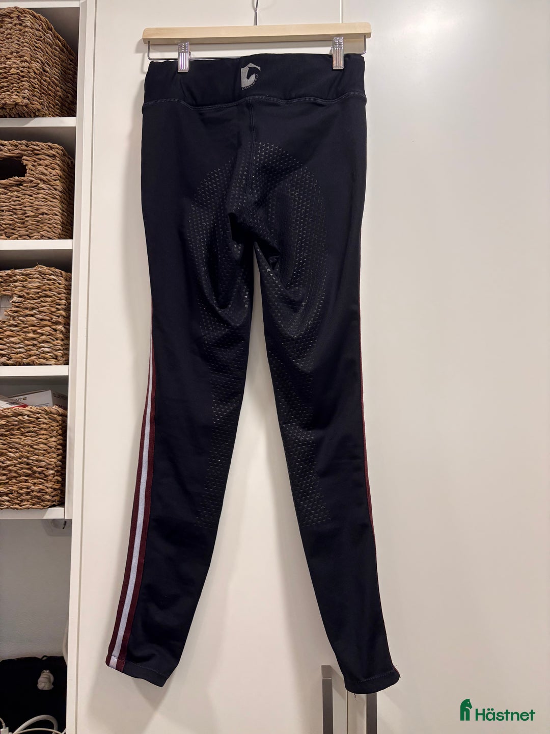 Ridbyxor ryttarutrustning till salu: Två olika ridbyxor/ridtights  i Höllviken - Annons 2