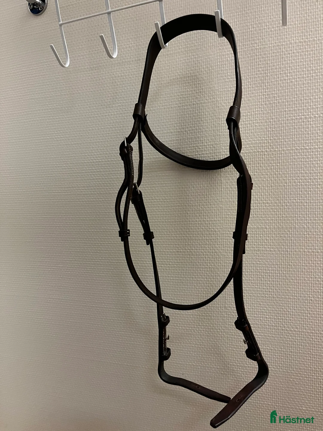 Träns hästutrustning till salu: Mörkbrunt Träns i Rättvik - Annons 3