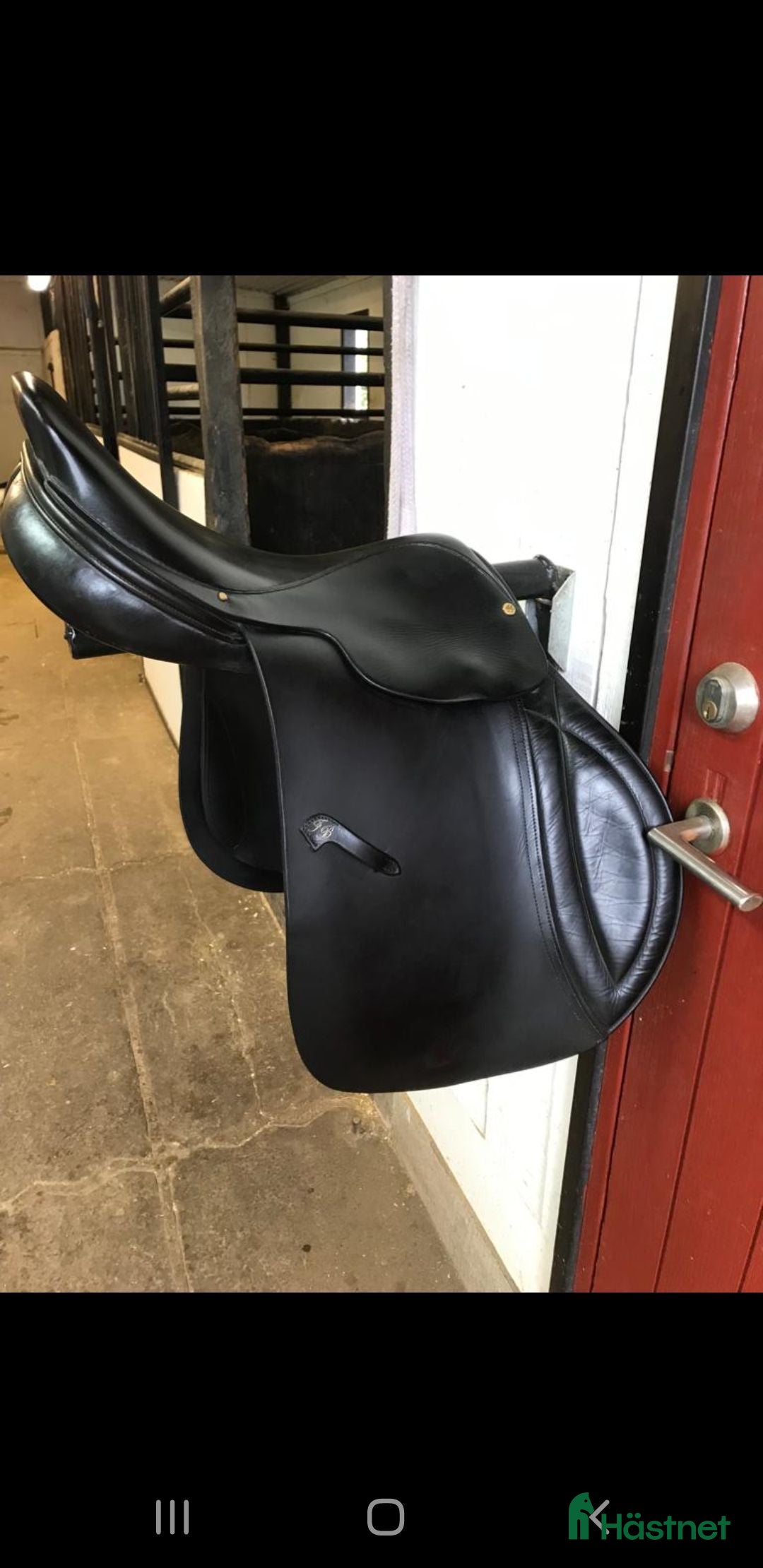Sadlar hästutrustning till salu: Mycket fin hoppsadel i Malmö - Annons 1