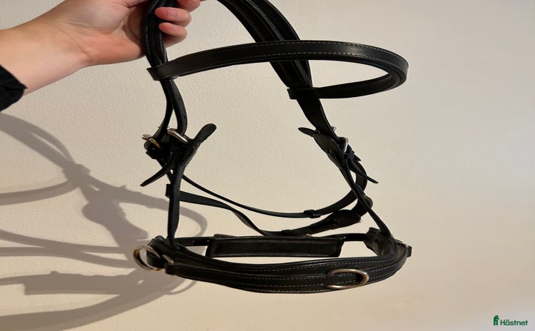 Träns hästutrustning till salu i Värmdö - Annons 18