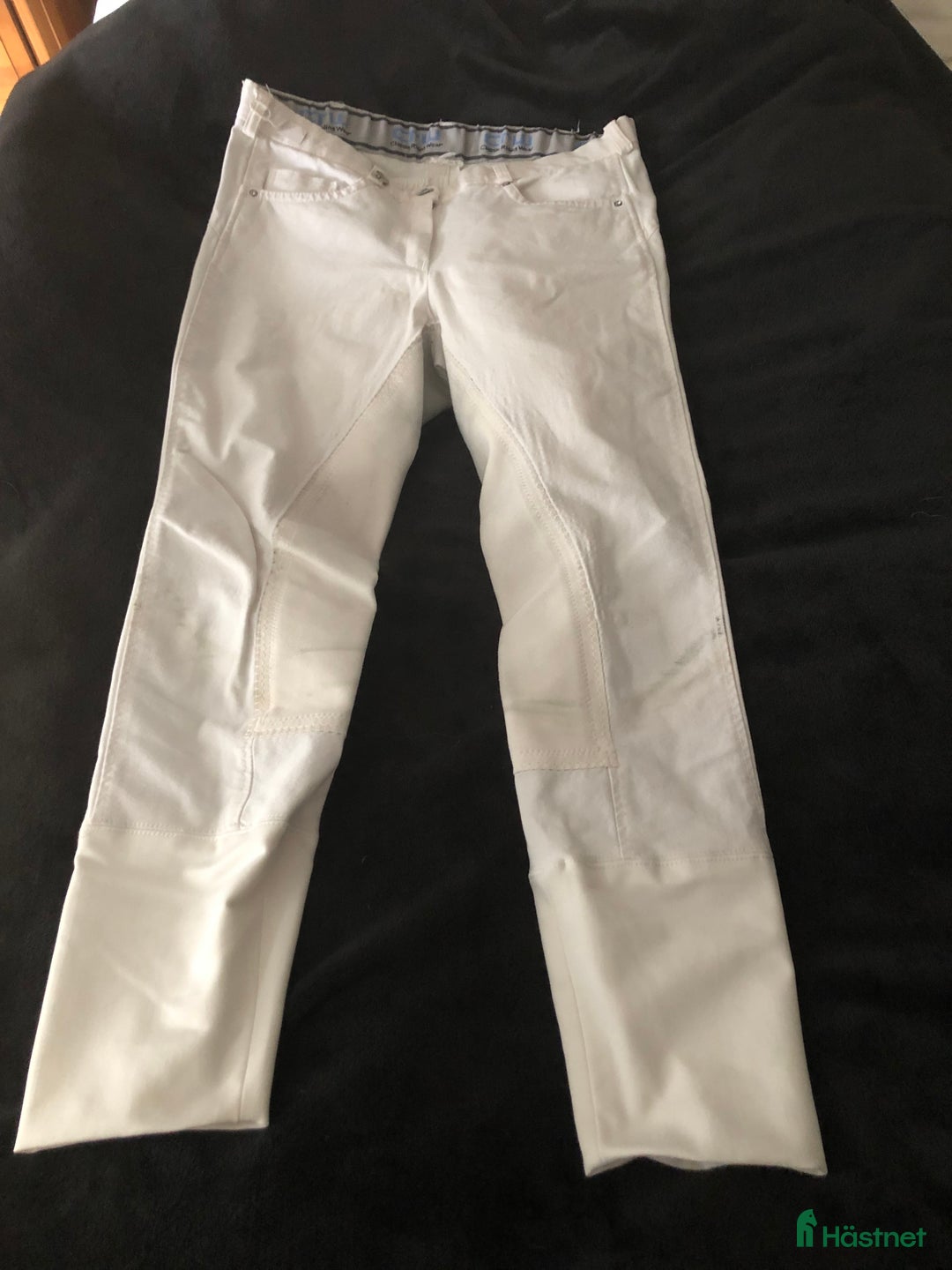 Ridbyxor ryttarutrustning till salu: CRW ridbyxa i Solna - Annons 1